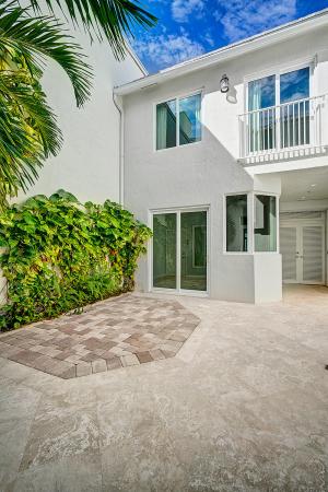 Villas Of Ocean Crest, 2115 S Ocean Blvd #9, Delray Beach, Florida 33483, image 2