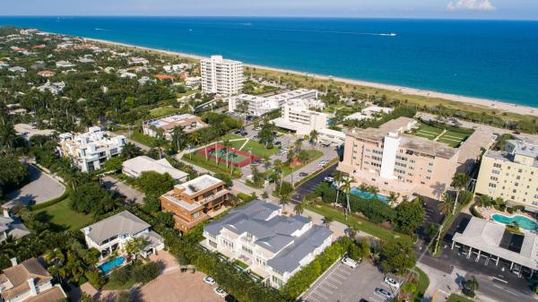 Seaglass Cottages, 104 Andrews Ave, Delray Beach, Florida 33483, image 1