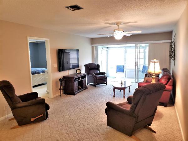 High Point Of Fort Pierce, 1202 S Lakes End Dr #B, Fort Pierce, Florida 34982, image 1
