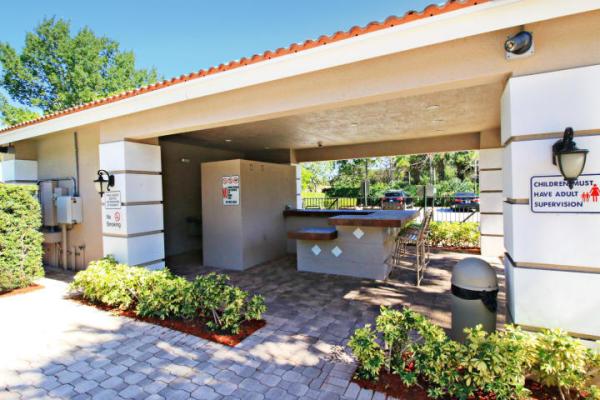 Gramercy Square, 132 E Astor Cir, Delray Beach, Florida 33484, image 3