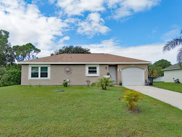 Sandhill Crossing, 2474 SE Burton St, Port St. Lucie, Florida 34952, image 2
