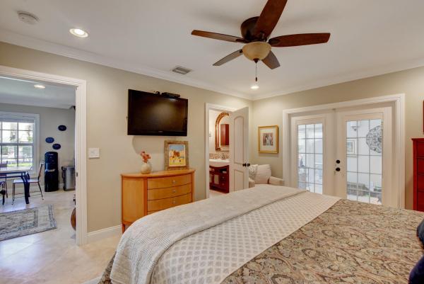 Seven Seventy East Camino, 770 E Camino Real, Boca Raton, Florida 33432, image 2