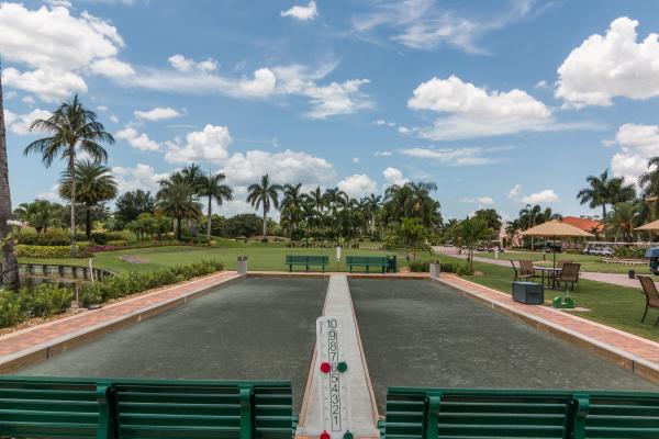 Manchester Greens At Wycliffe, 4190 Manchester Lake Dr, Lake Worth, Florida 33449, image 2