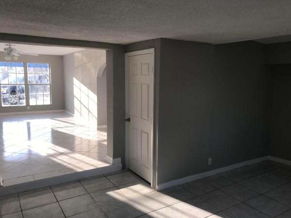 Rolling Green Ridge, 2450 NW 1st St, Boynton Beach, Florida 33435, image 1