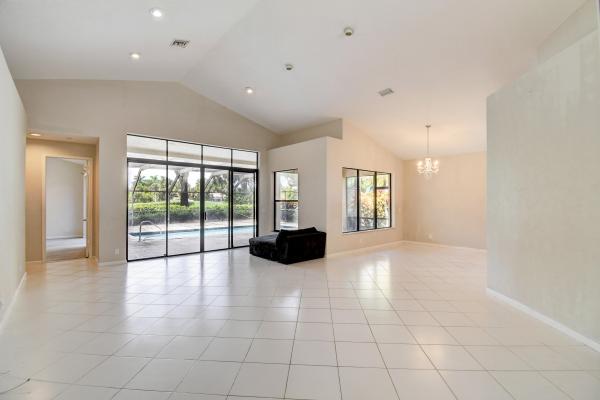 Dover At Wycliffe, 10064 Dover Carriage Ln, Lake Worth, Florida 33449, image 3