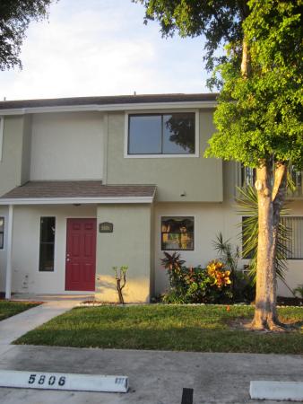 Canalakes, 5806 Channel Dr, Greenacres, Florida 33463, image 3