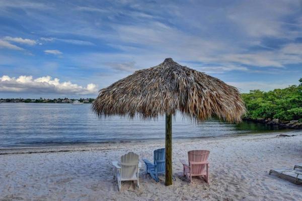 Hypoluxo's Mariner's Cay, 1200 Scotia Dr #508, Hypoluxo, Florida 33462, image 1