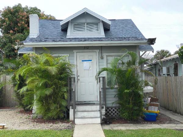Townsite, 314 S J St #6, Lake Worth Beach, Florida 33460, image 1