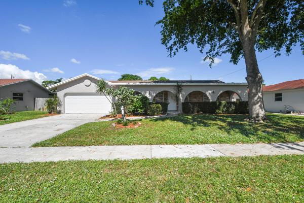 Coconut Creek Residential, 4401 NW 4th St, Coconut Creek, Florida 33066, image 1