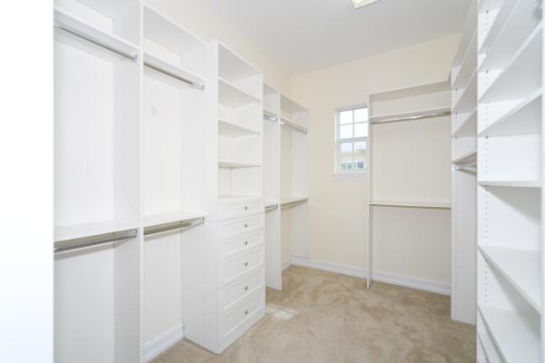 Magnolia Court, 326 Tuxedo Ln, West Palm Beach, Florida 33401, image 1