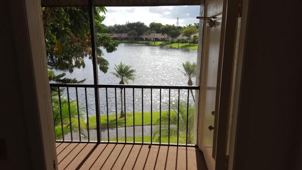 Pine Ridge At Haverhill, 4992 Sable Pine Cir #B2, West Palm Beach, Florida 33417, image 2