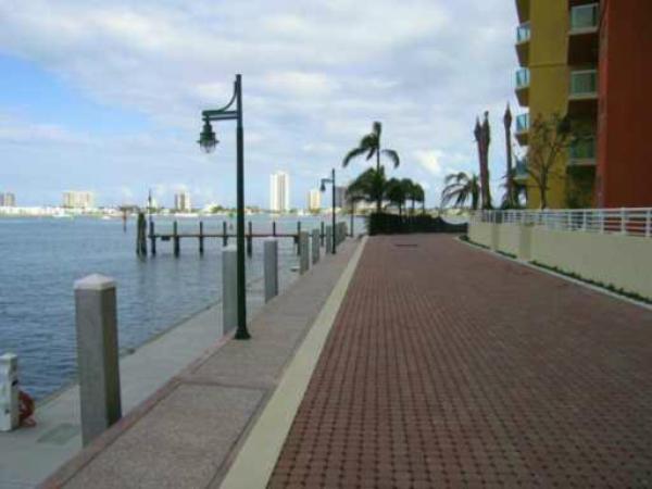 Marina Grande Club & Residences, 2640 Lake Shore Dr #507, Riviera Beach, Florida 33404, image 2
