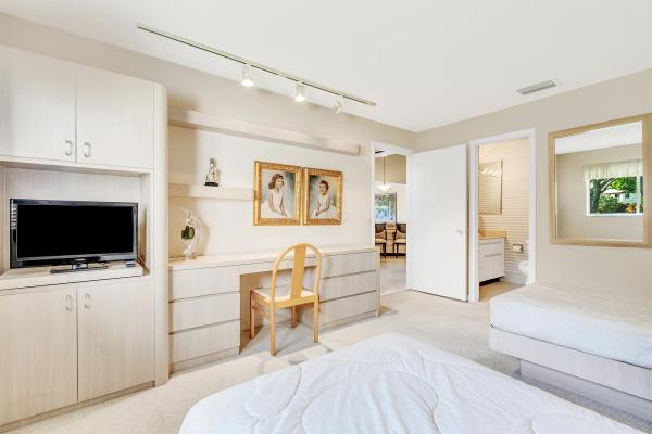 Marseilles Court At The Fountains Country Club, 6974 Fountains Cir, Lake Worth, Florida 33467, image 1