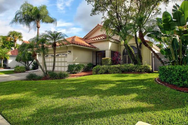Citrus Glen, 146 Executive Cir, Boynton Beach, Florida 33436, image 2