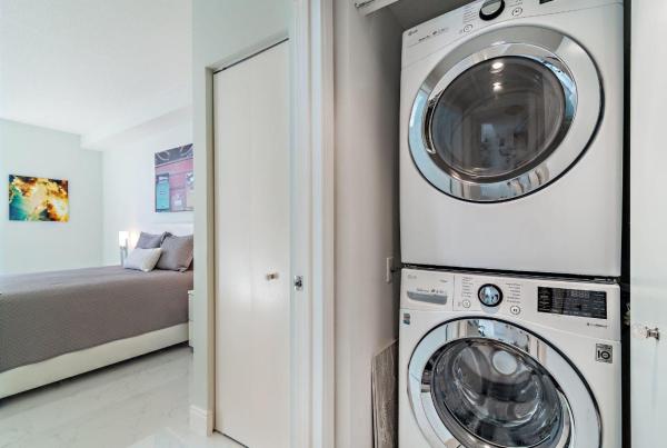 The Slade, 1551 N Flagler Dr #616, West Palm Beach, Florida 33401, image 3