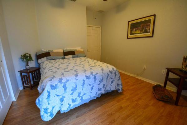 The Lakes At The Savannah, 1858 Pelican Dr #2, Fort Pierce, Florida 34982, image 2