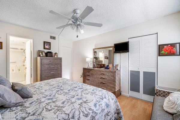 Pine Ridge South 4, 411 Pine Glen Ln #C-1, Greenacres, Florida 33463, image 3