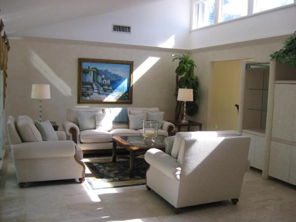 Camino Lakes, 780 SW 17th St, Boca Raton, Florida 33486, image 1