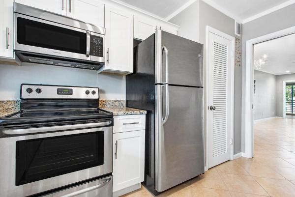 Tequesta Garden, 11 Westwood Ave #203A, Tequesta, Florida 33469, image 1