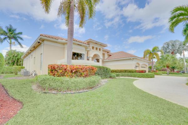 James Court At Wycliffe, 4405 James Estate Ct, Lake Worth, Florida 33449, image 2
