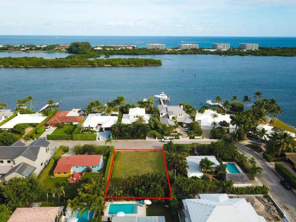 Lewis Shore Estates, 8009 Flagler Ct, West Palm Beach, Florida 33405, image 1
