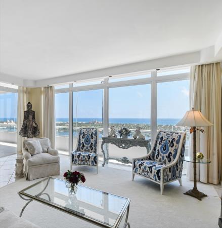 Trump Plaza Of The Palm Beaches, 529 S Flagler Dr #31E, West Palm Beach, Florida 33401, image 2