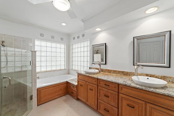 Broadmoor, 326 Palmetto St, West Palm Beach, Florida 33405, image 2