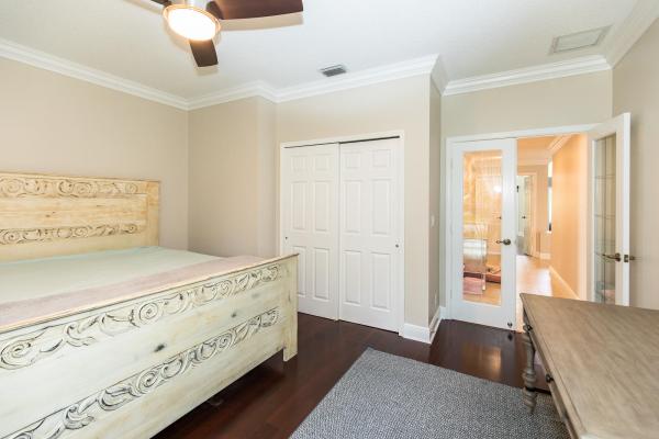 Colonnade At Glen Oaks, 4635 NW 26th Ave, Boca Raton, Florida 33434, image 3