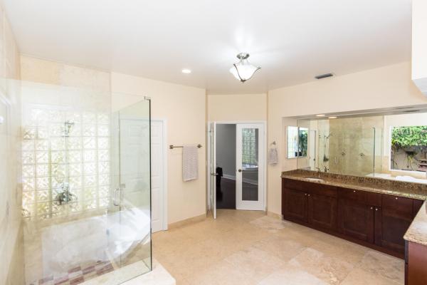 Colonnade At Glen Oaks, 4635 NW 26th Ave, Boca Raton, Florida 33434, image 1