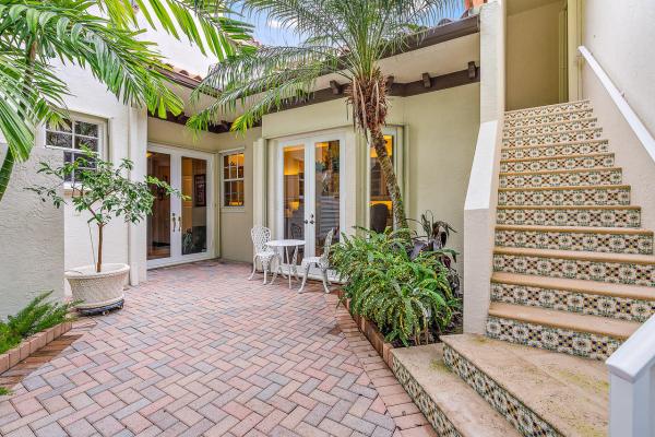 Millings Cay, 733 Harbour Point Dr, North Palm Beach, Florida 33410, image 1