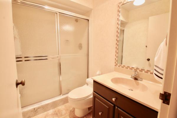 Riverbend Country Club, 9179 SE Riverfront Ter #0akmont E, Tequesta, Florida 33469, image 1