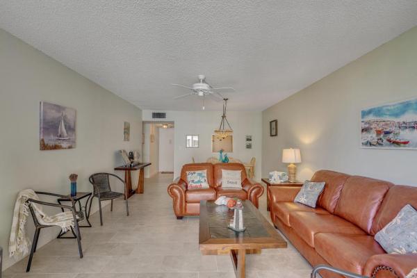 Le Chateau Royal, 3540 S Ocean Blvd #308, South Palm Beach, Florida 33480, image 1