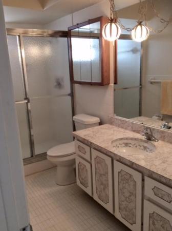 Gold Coast Towers, 1 S Lakeside Dr #D5, Lake Worth Beach, Florida 33460, image 3