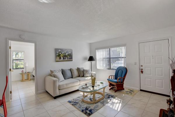 Lucerne Lakes Golf Colony, 7221 Golf Colony Ct #101, Lake Worth, Florida 33467, image 1