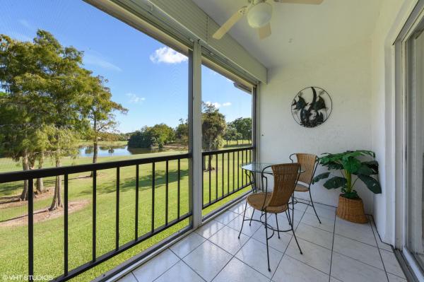 The Vistas Of Boca Lago, 21578 Juego Cir, Boca Raton, Florida 33433, image 3