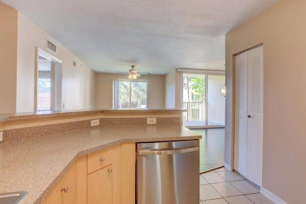 Mirabella Villas, 1109 Villa Ln, Boynton Beach, Florida 33435, image 3