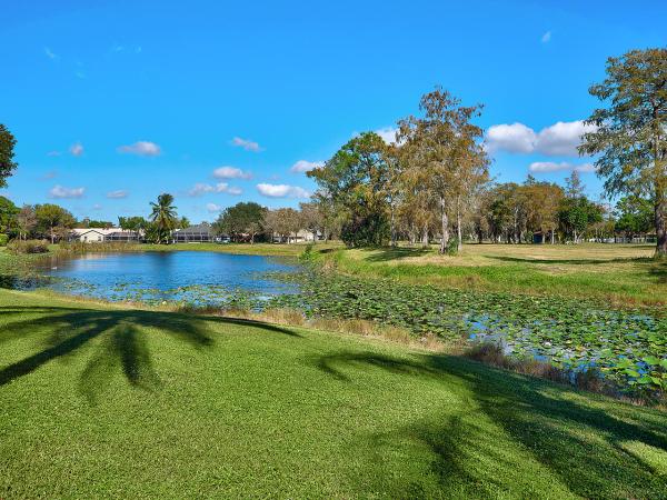 Chatsworth Village Of Greenview Shores 2, 1864 Lindsey Ct, Wellington, Florida 33414, image 1