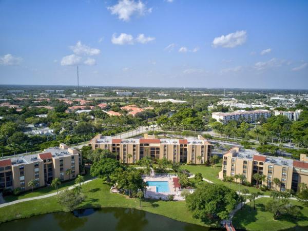 Lavers Delray Racquet Club, 2255 Lindell Blvd #4304, Delray Beach, Florida 33444, image 2