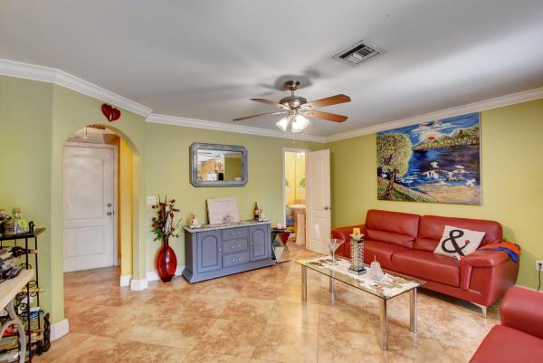 Greenland, 4700 Clemens St, Lake Worth, Florida 33463, image 1