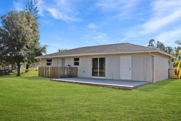 Loxahatchee Groves Residential, 15465 San Diego Dr, Loxahatchee Groves, Florida 33470, image 1