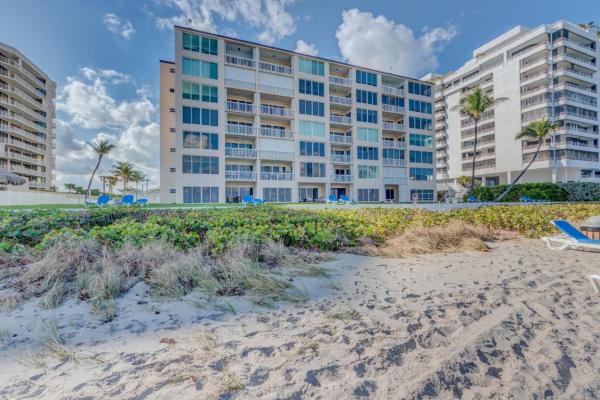 Wiltshire House, 2909 S Ocean Blvd, Highland Beach, Florida 33487, image 2