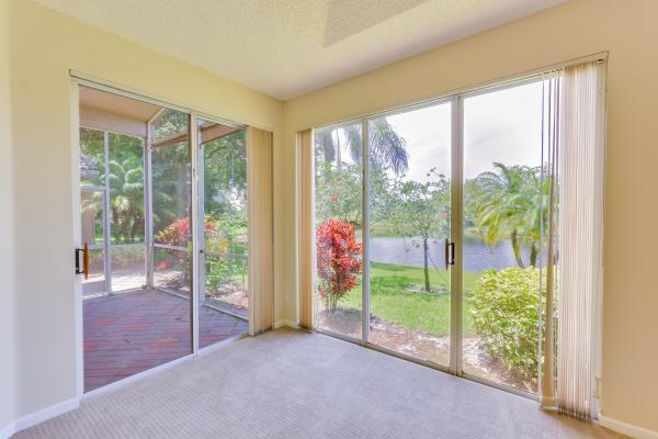 Cambridge At Wycliffe, 4534 Carlton Golf Dr, Lake Worth, Florida 33449, image 2