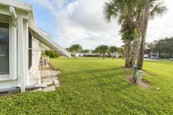 Meridian Park, 3064 S Meridian Way #3, Palm Beach Gardens, Florida 33410, image 1