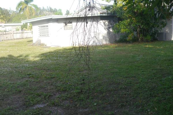 Lakewood Gardens, 3697 Gulfstream Rd, Palm Springs, Florida 33461, image 2