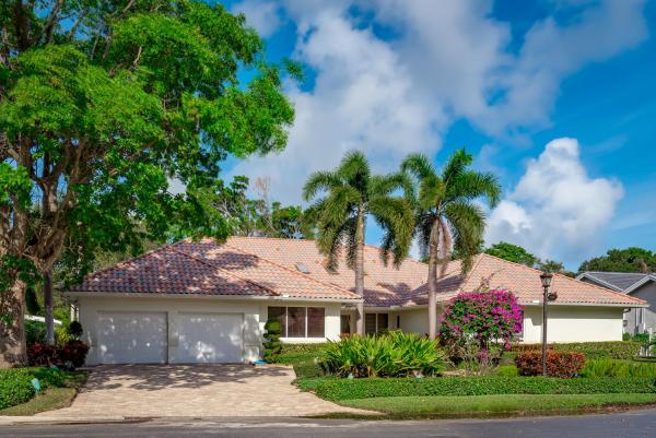 The Sanctuary, 555 Sandpiper Way, Boca Raton, Florida 33431, image 2