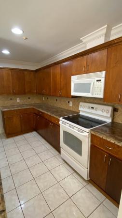 Sugar Pond Manor, 1061 Goldenrod Rd, Wellington, Florida 33414, image 3