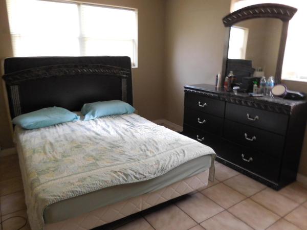 Colonial Estates, 515 Palmetto St #A, West Palm Beach, Florida 33405, image 2