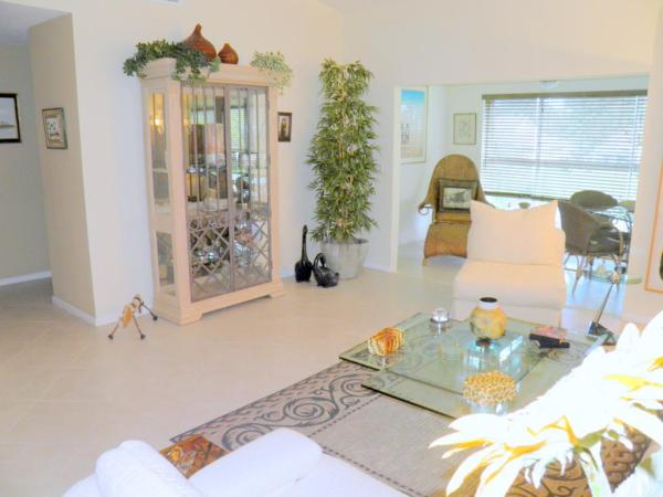 Regal Shores South At Coral Lakes, 5876 Regal Glen Dr #204, Boynton Beach, Florida 33437, image 1