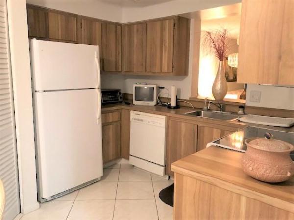 Huntington Lakes 1, 14360 Strathmore Ln #206, Delray Beach, Florida 33446, image 1