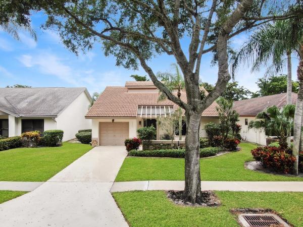 Fairmont Place, 4924 Boxwood Cir, Boynton Beach, Florida 33436, image 1